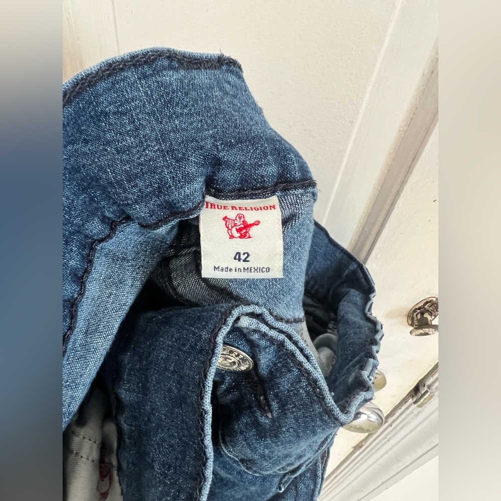 True Religion Ricky Relaxed Straight Jeans - Picture 14 of 16